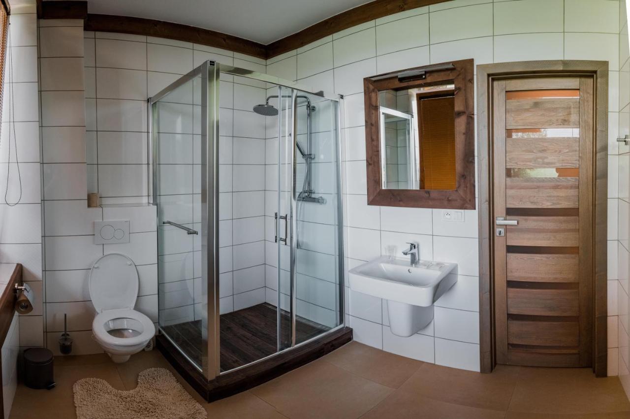 Nestville Apartments Hniezdne Zewnętrze zdjęcie