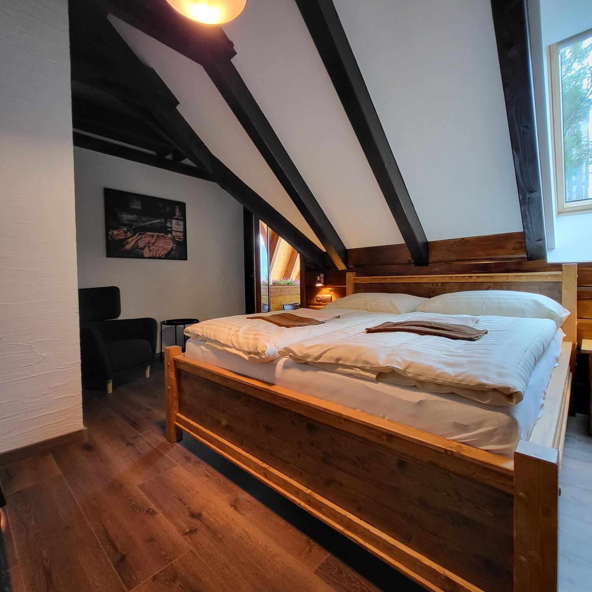 Nestville Apartments Hniezdne Zewnętrze zdjęcie