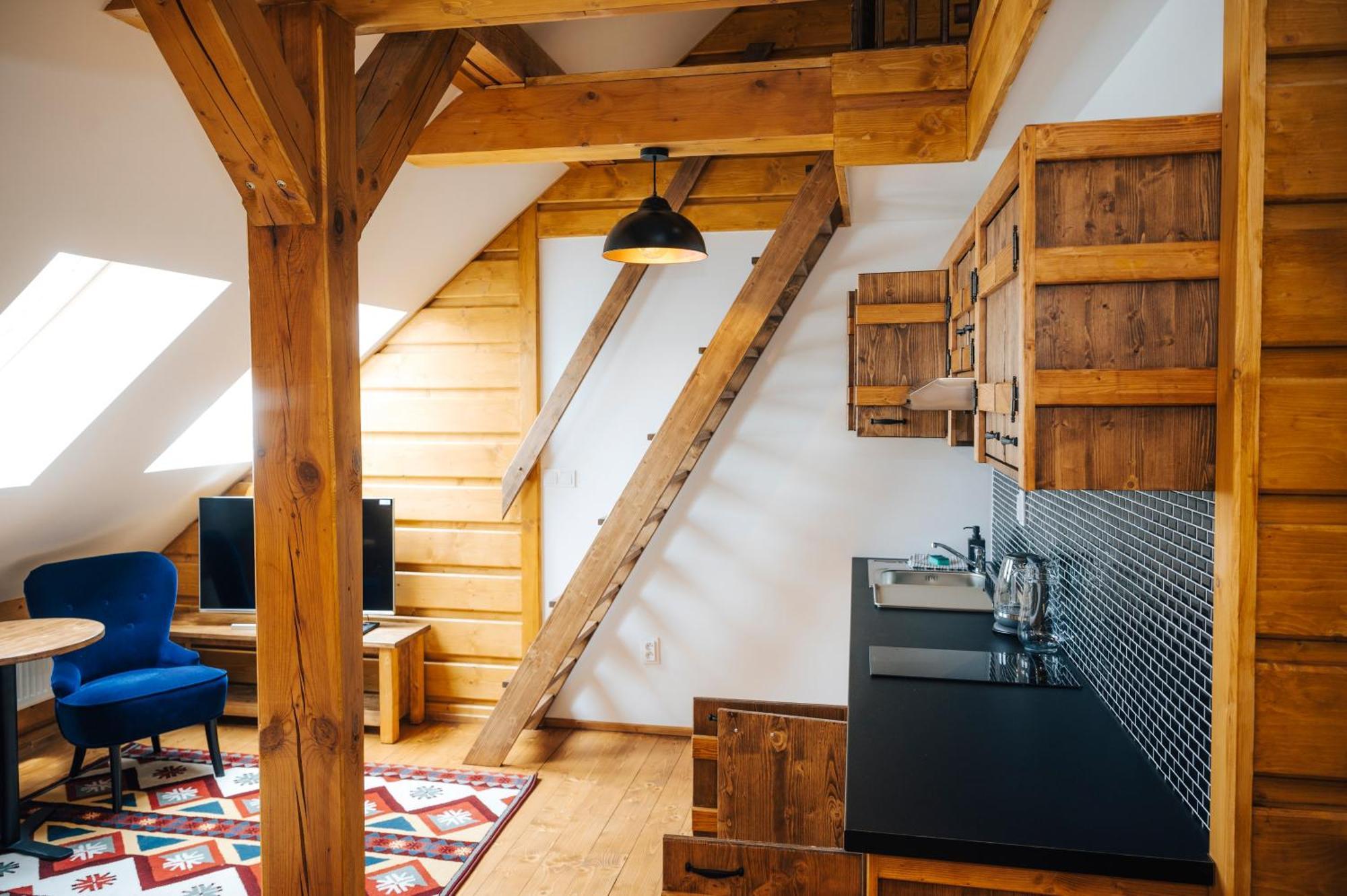 Nestville Apartments Hniezdne Zewnętrze zdjęcie