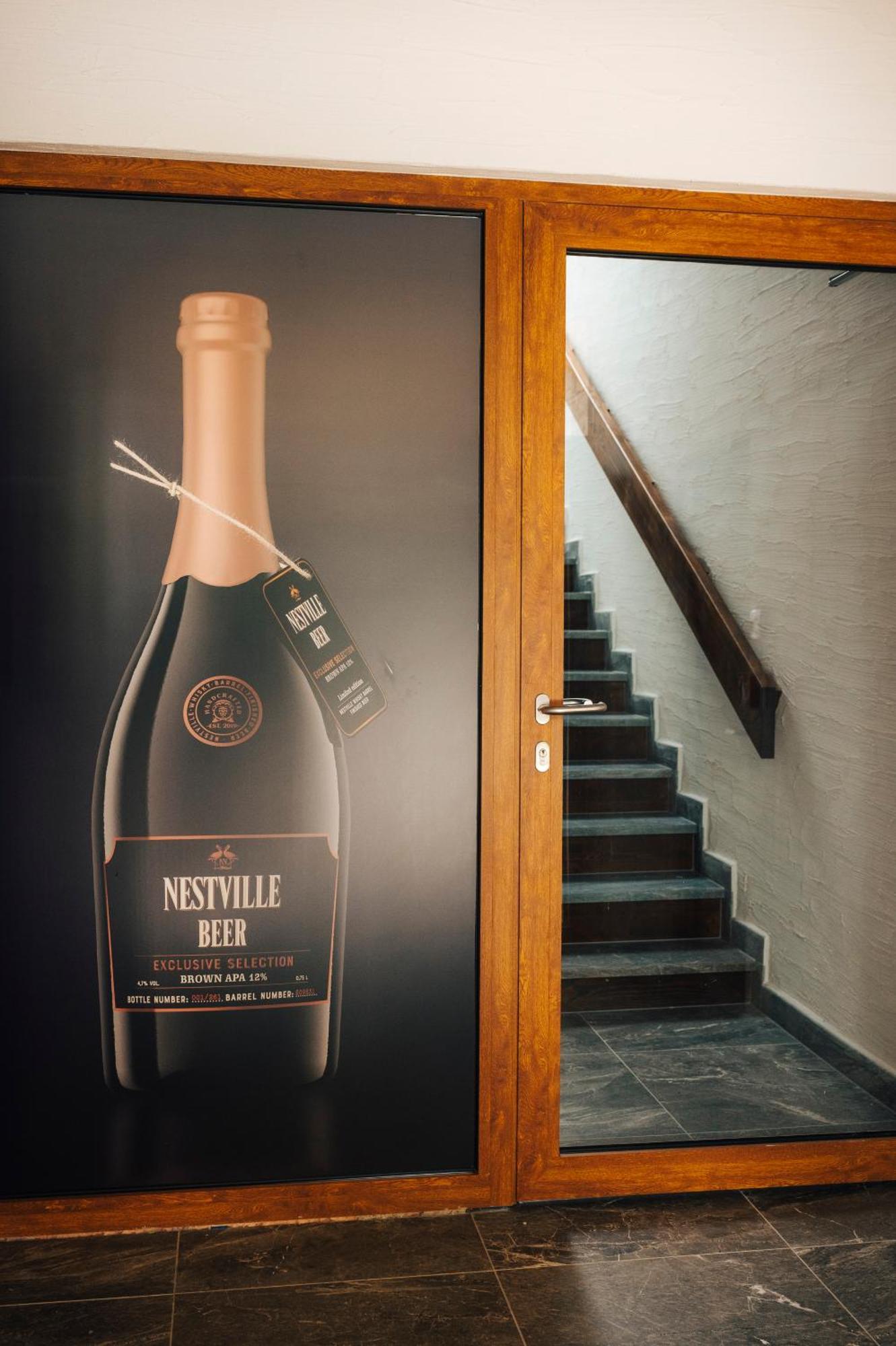 Nestville Apartments Hniezdne Zewnętrze zdjęcie
